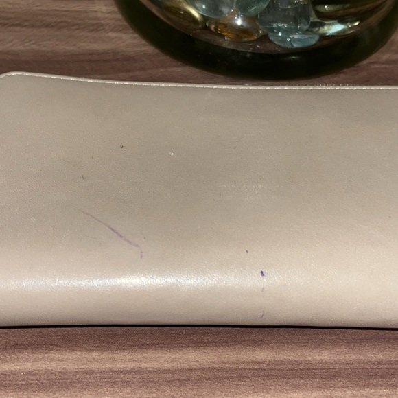 COACH LEATHER ACCORDIAN ZIP WALLET - Picture 6 of 16